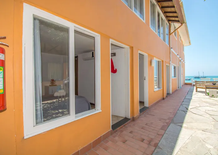 Nomad Buzios Seashore Hostel